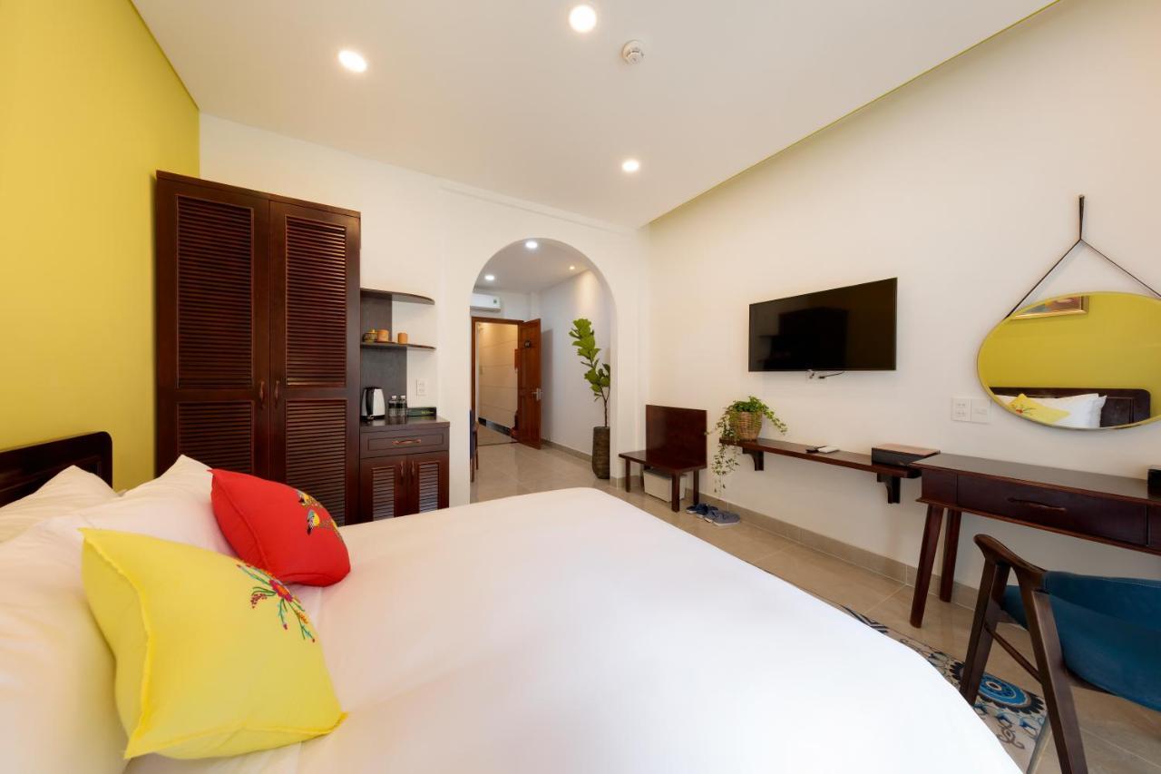 Chez Mimosa Boutique - New Address 135 Tran Hung Dao Hotel Хошимин Екстериор снимка