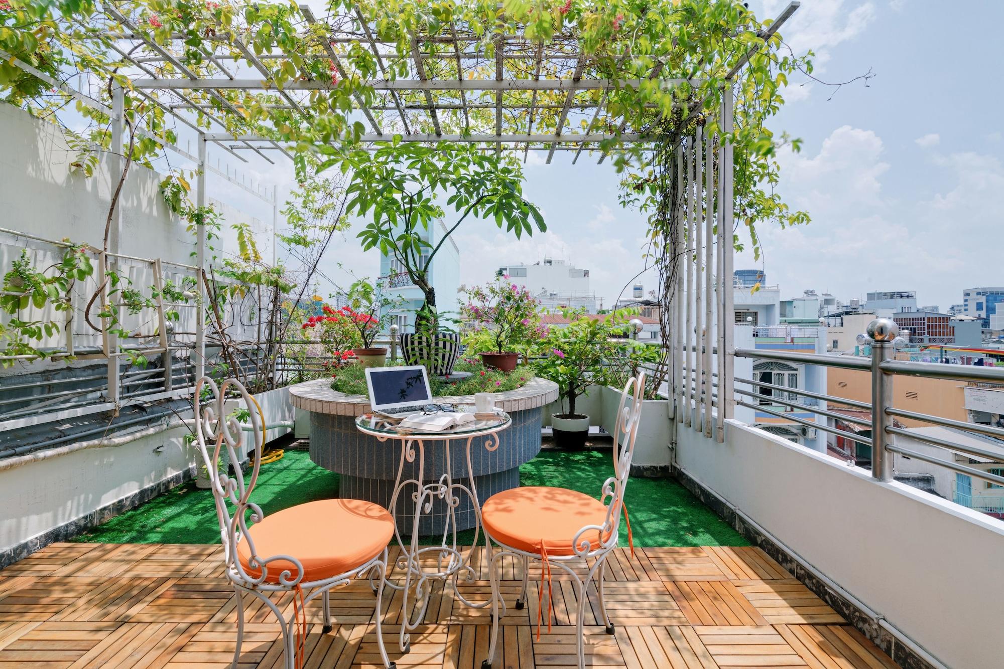 Chez Mimosa Boutique - New Address 135 Tran Hung Dao Hotel Хошимин Екстериор снимка