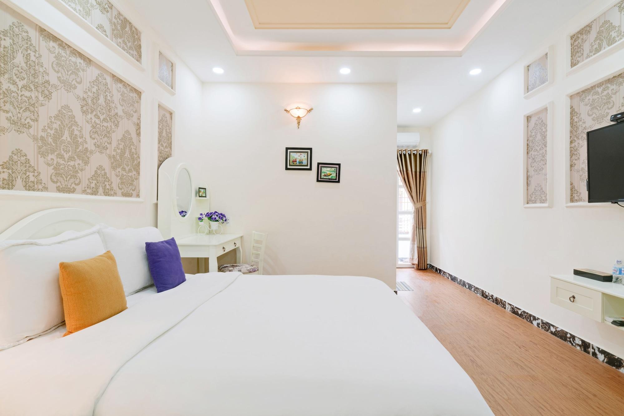 Chez Mimosa Boutique - New Address 135 Tran Hung Dao Hotel Хошимин Екстериор снимка